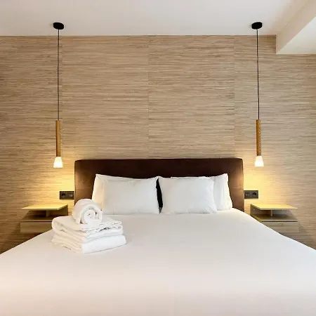 Luxury In The Center Of *