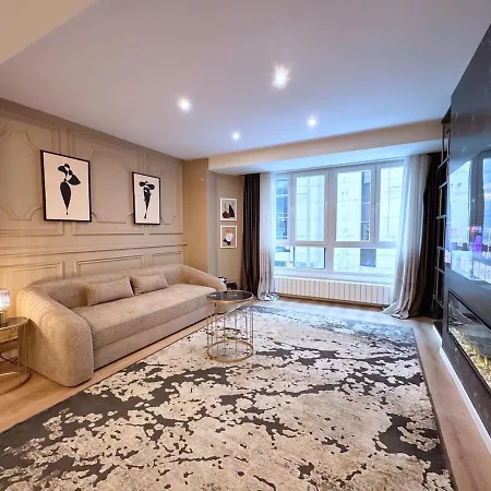 Διαμέρισμα Luxury In The Center Of