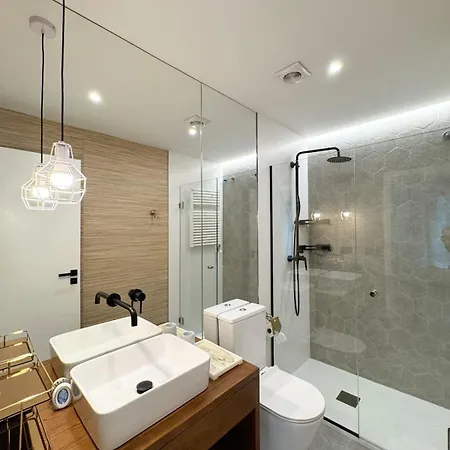 شقة Charming In The Center Of فيجو