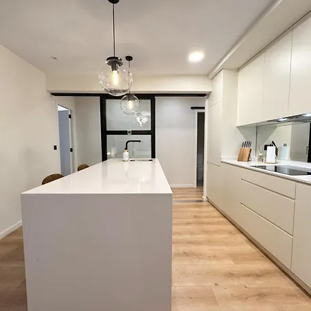 Apartment Charming In The Center Of *