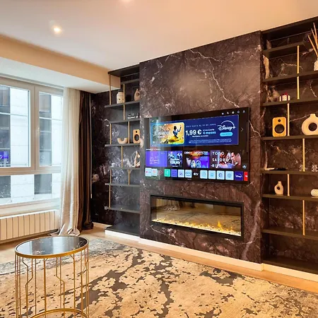 Charming In The Center Of Apartment